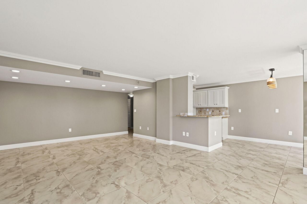 4200 N Ocean, Unit 1-203, Singer Island, FL 33404 Photo