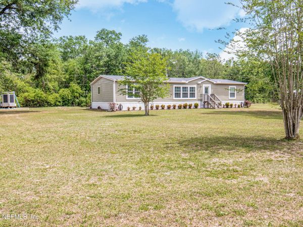 13709 KATIE JOHNSON Lane, Sanderson, FL 32087