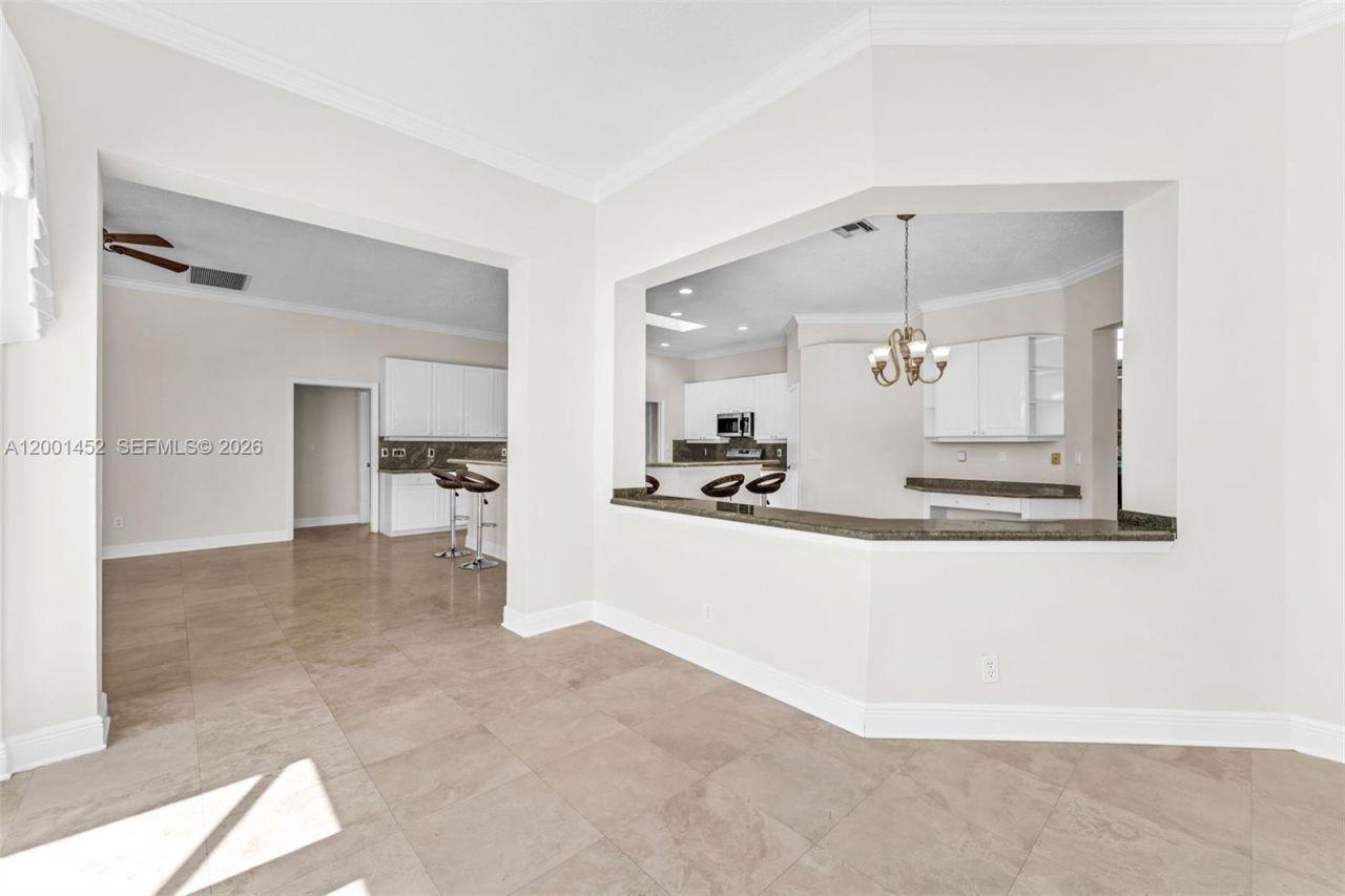 2625 Fairways Dr , Homestead, FL 33035 Photo