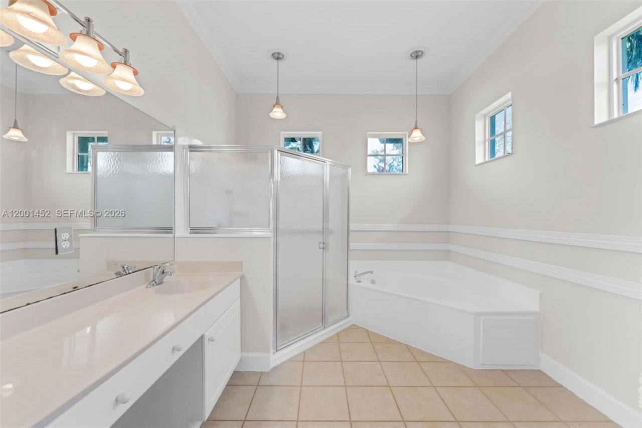 2625 Fairways Dr , Homestead, FL 33035 Photo