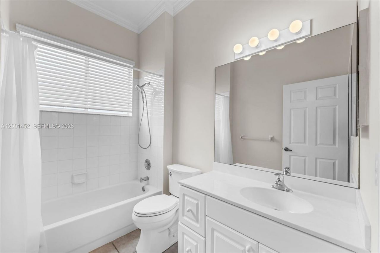 2625 Fairways Dr , Homestead, FL 33035 Photo