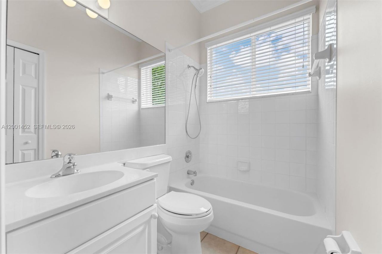 2625 Fairways Dr , Homestead, FL 33035 Photo