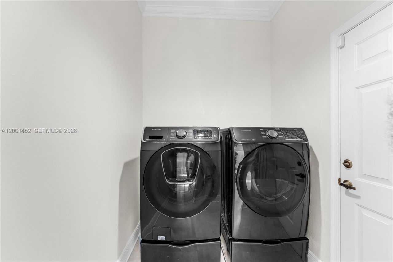 2625 Fairways Dr , Homestead, FL 33035 Photo