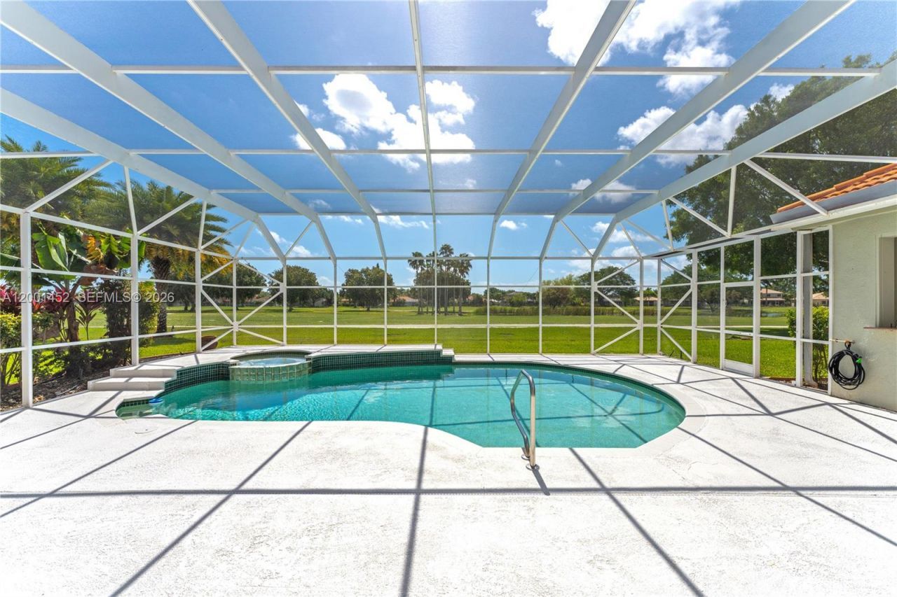 2625 Fairways Dr , Homestead, FL 33035 Photo