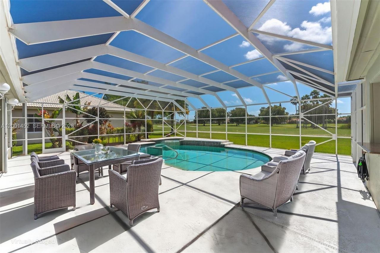 2625 Fairways Dr , Homestead, FL 33035 Photo