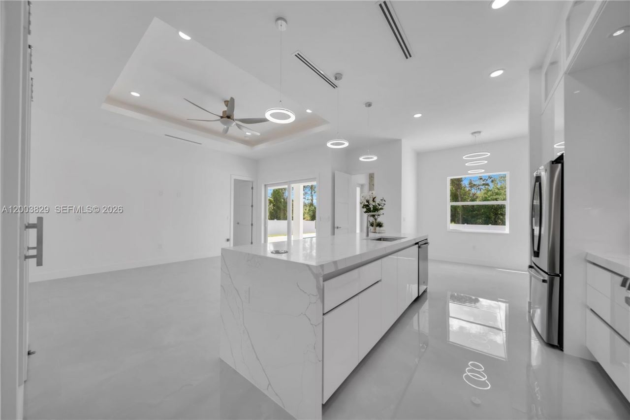 2703 34th St SW , Lehigh Acres, FL 33976 Photo