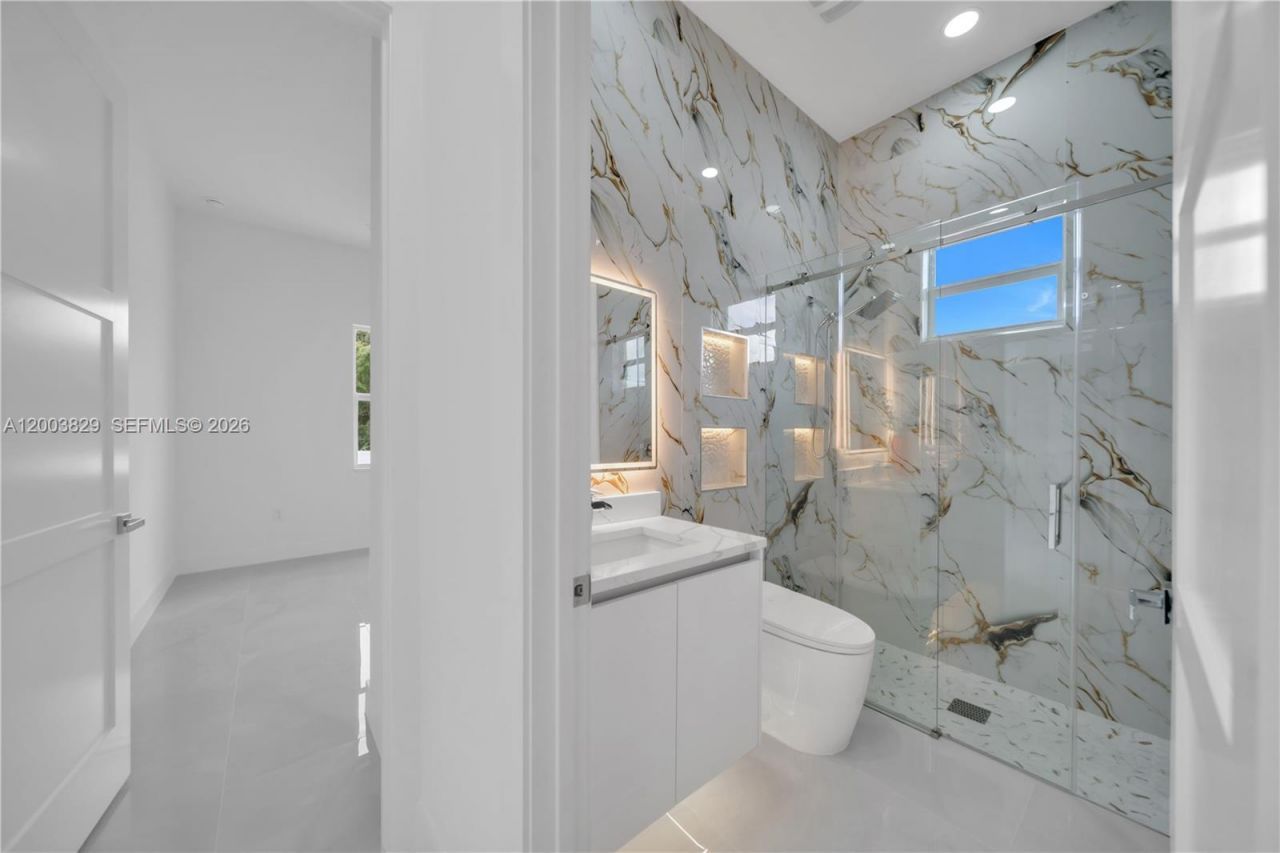 2703 34th St SW , Lehigh Acres, FL 33976 Photo