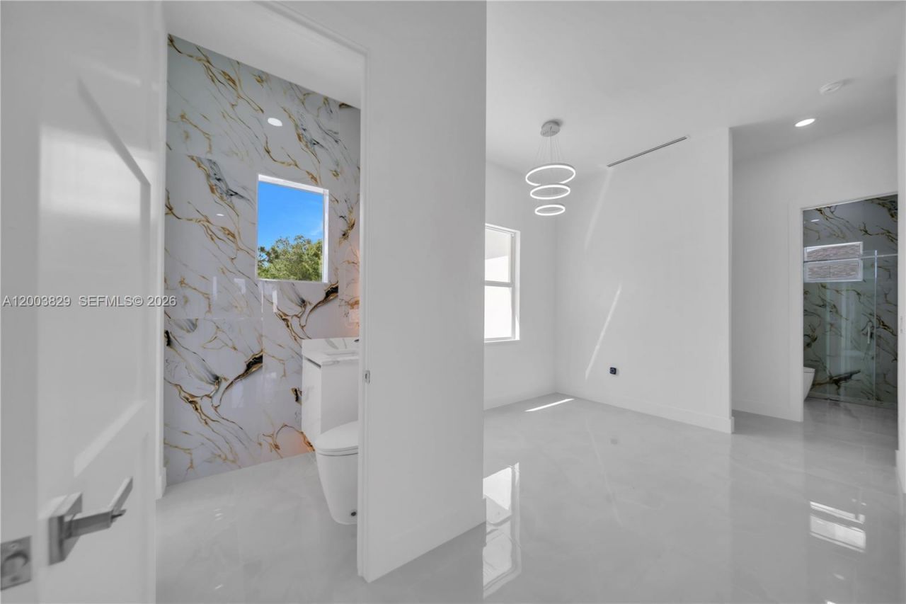 2703 34th St SW , Lehigh Acres, FL 33976 Photo