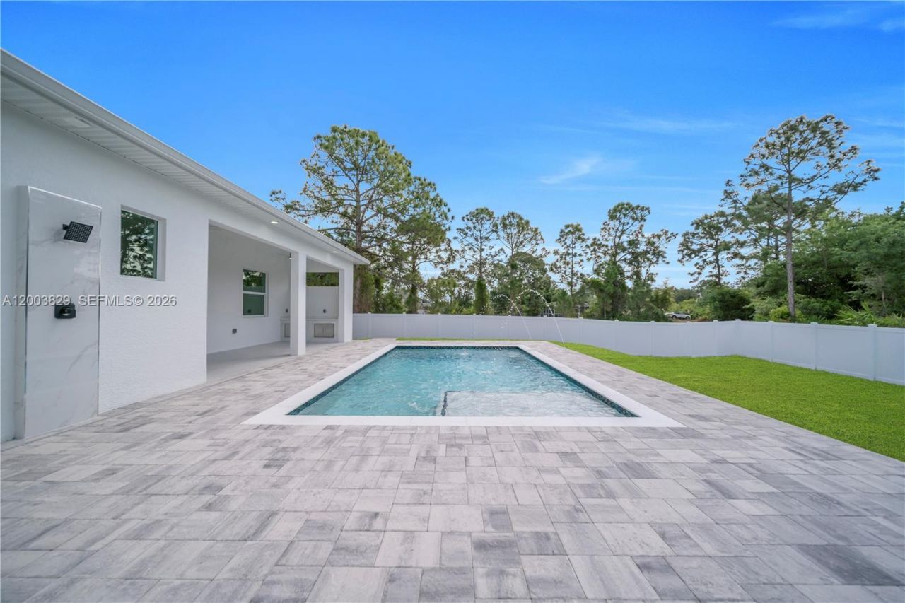 2703 34th St SW , Lehigh Acres, FL 33976 Photo