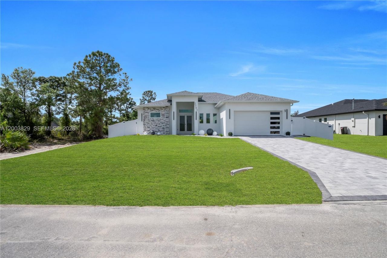 2703 34th St SW , Lehigh Acres, FL 33976 Photo