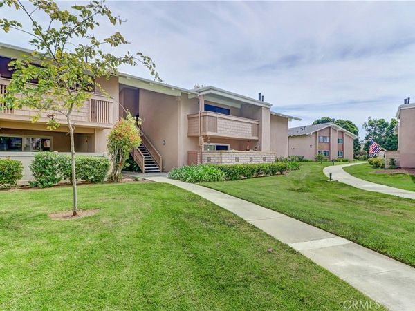 8877 Lauderdale Court , Unit 210-G, Huntington Beach, CA 92646