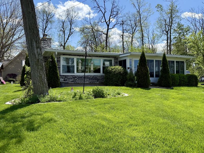 10436 Seminole Shore Drive, Huntsville, OH 43324 Photo 2