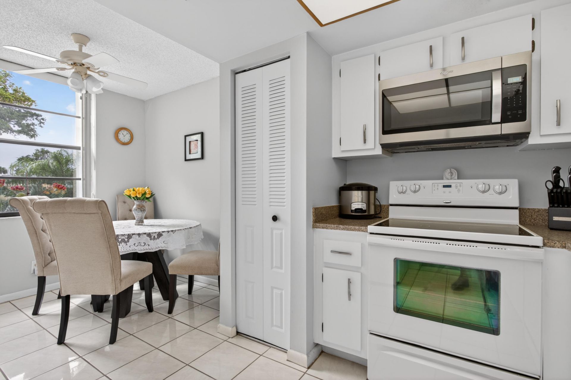 7321 NW 18th Street, Unit 107, Margate, FL 33063 Photo