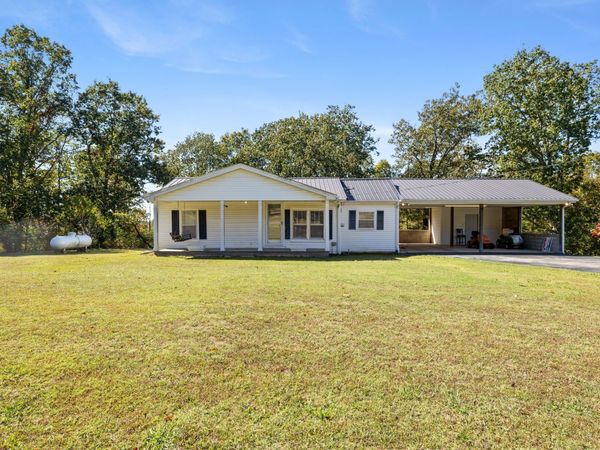 6204 Highway 230 , Lyles, TN 37098