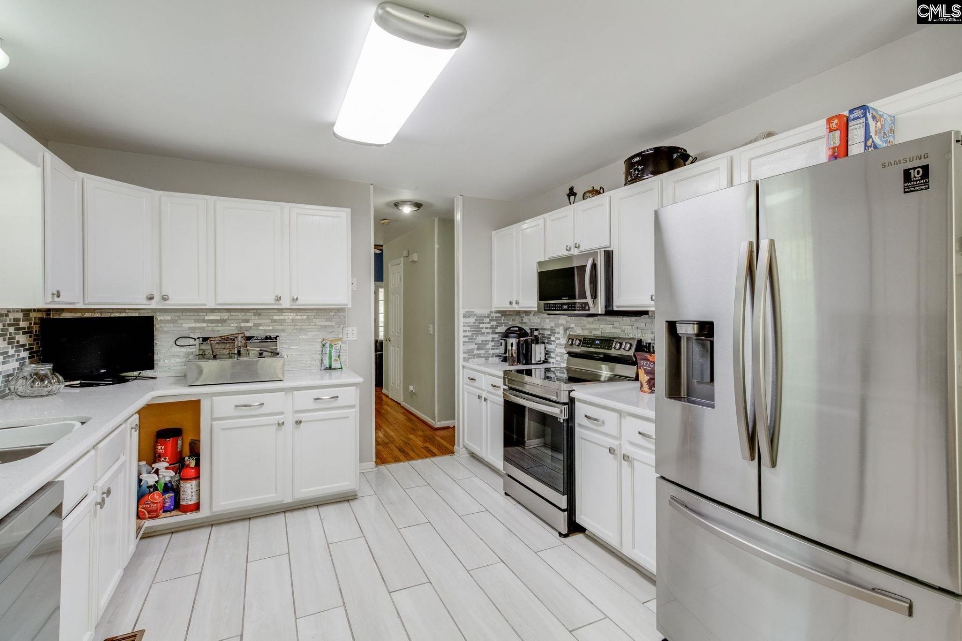 429 Sessions Road  Photo 12