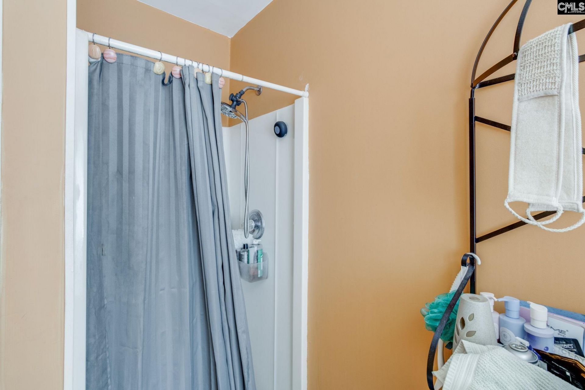 429 Sessions Road  Photo 23