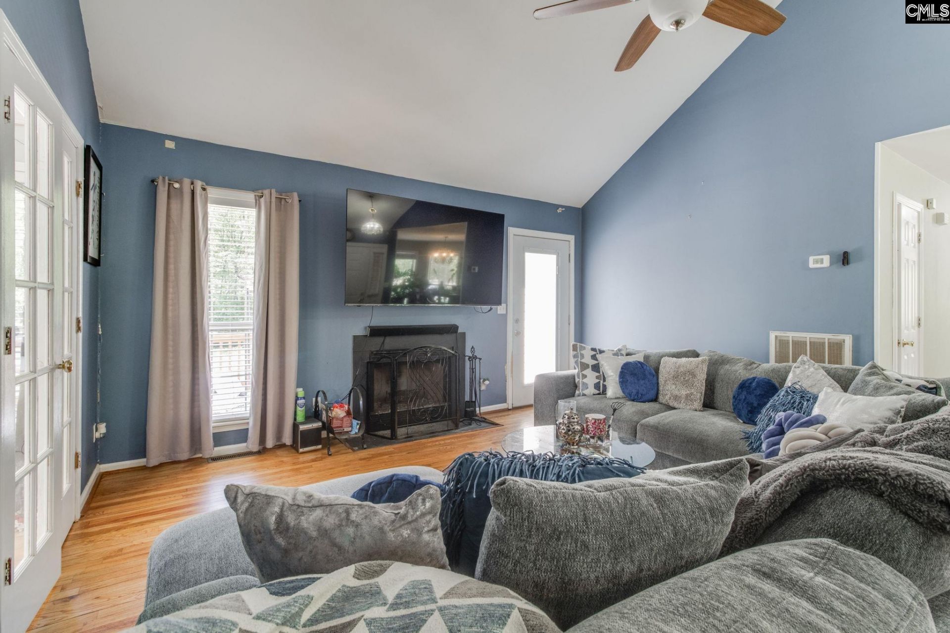 429 Sessions Road  Photo 8