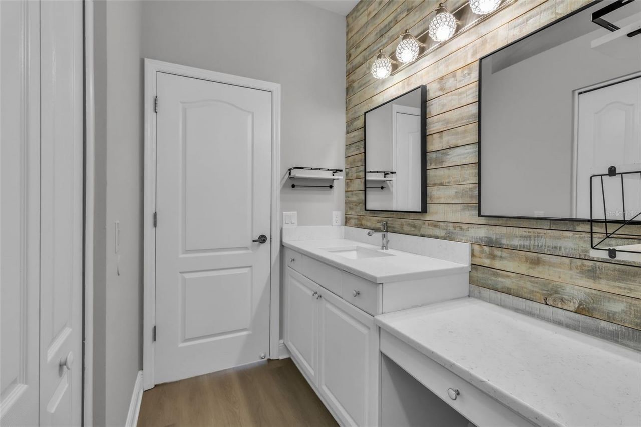 4930 78th Street E, Bradenton, FL 34203 Photo