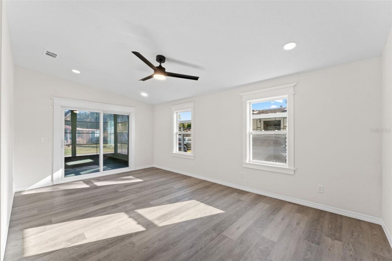 142 N Indian River Drive N, Edgewater, FL 32141 Photo