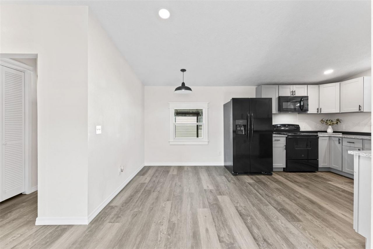 142 N Indian River Drive N, Edgewater, FL 32141 Photo