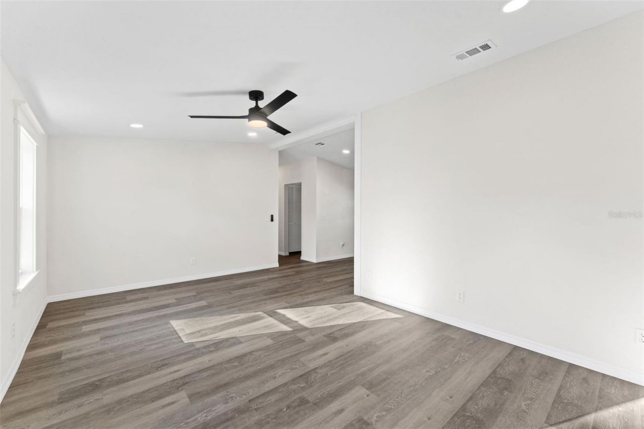 142 N Indian River Drive N, Edgewater, FL 32141 Photo