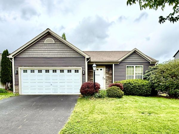 4420 Jennydawn Place , Hilliard, OH 43026