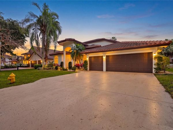 9836 NW 48th Ct , Coral Springs, FL 33076