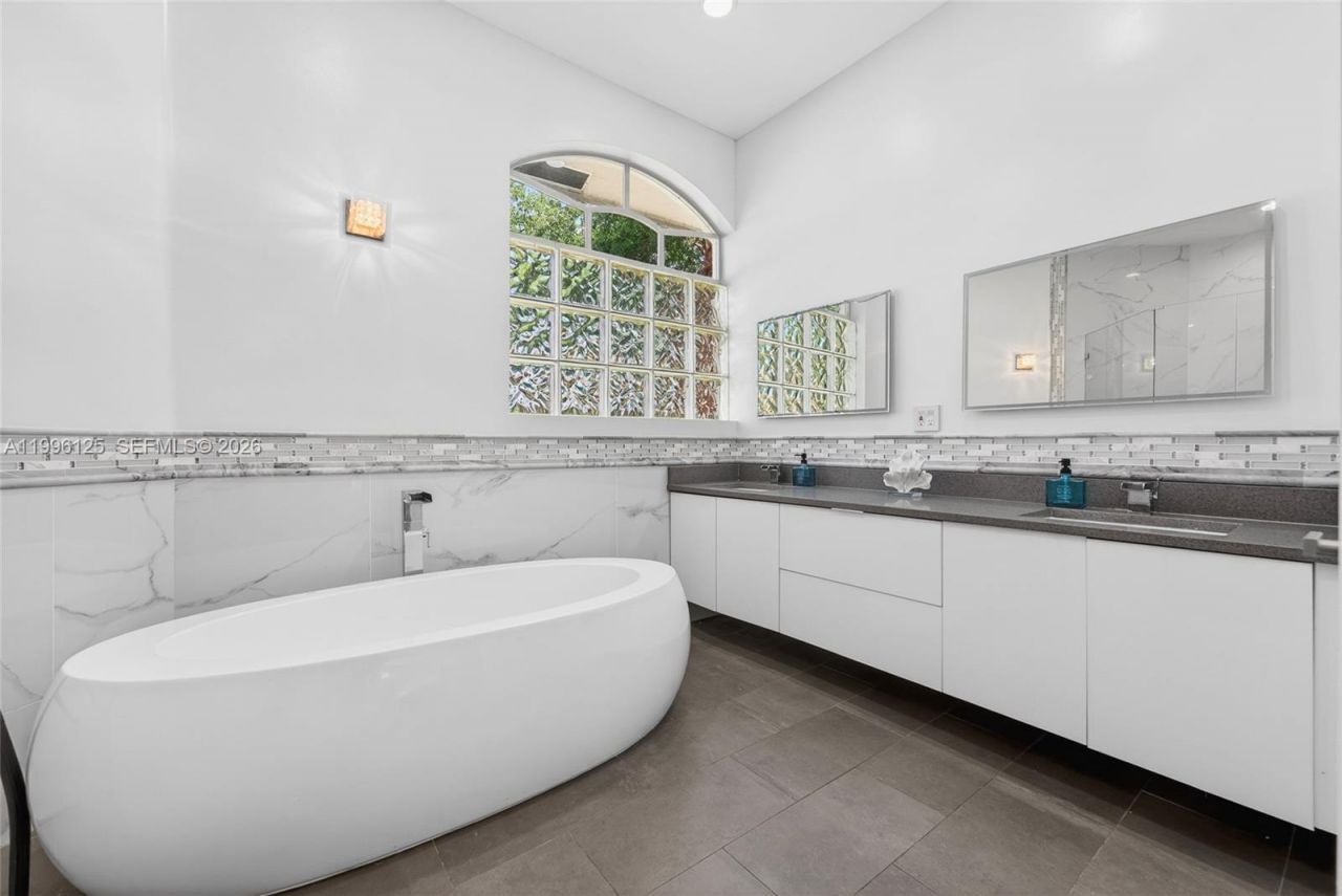 9836 NW 48th Ct , Coral Springs, FL 33076 Photo