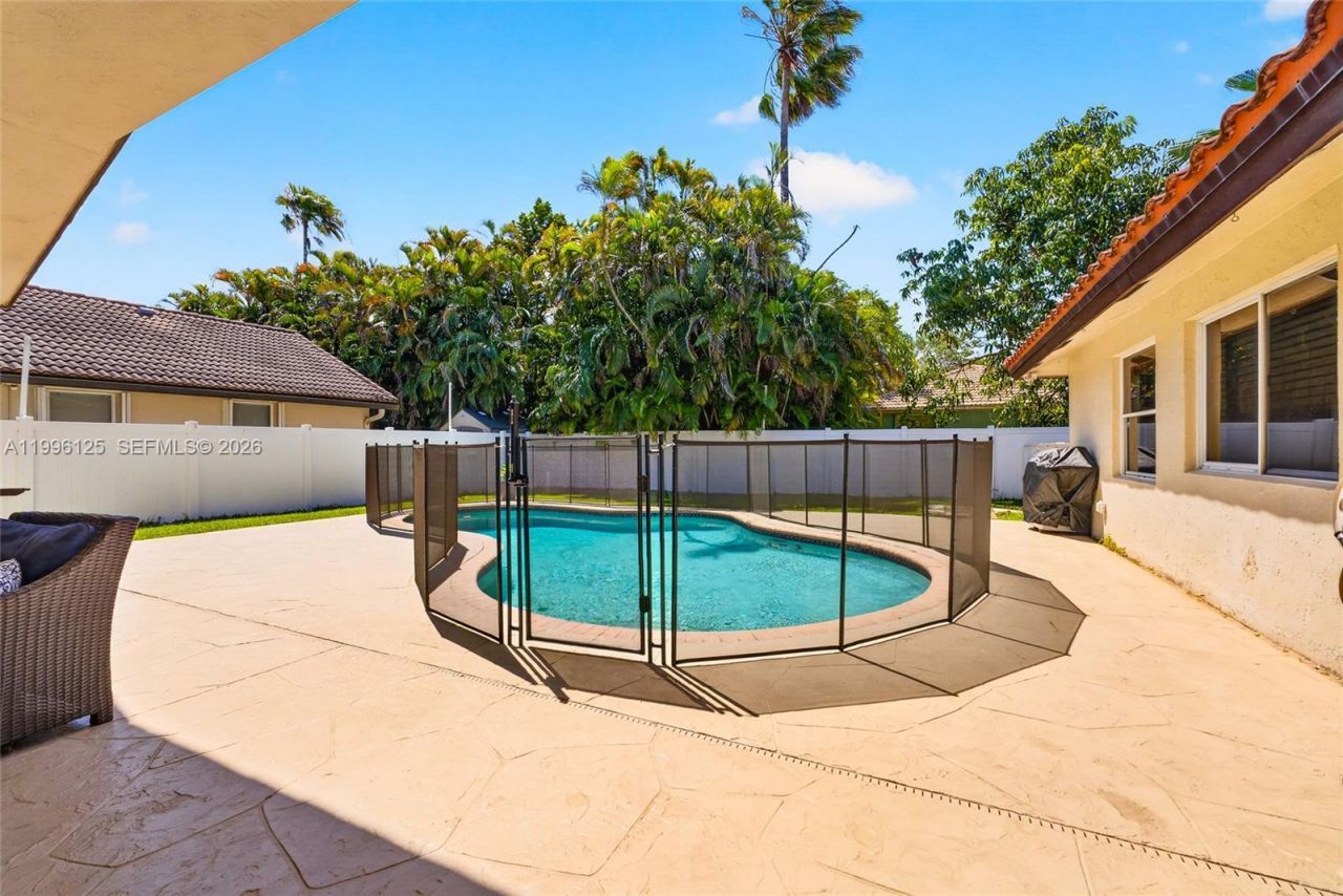 9836 NW 48th Ct , Coral Springs, FL 33076 Photo