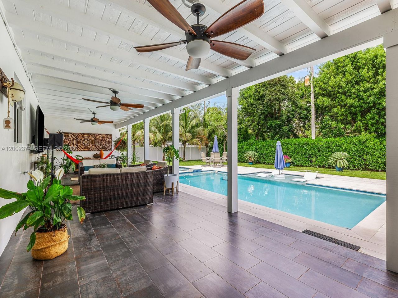 7495 SW 73rd Ter, Miami, FL 33143 Photo