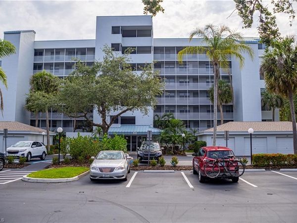 290 Naples Cove DR , Unit 2204, NAPLES, FL 34110