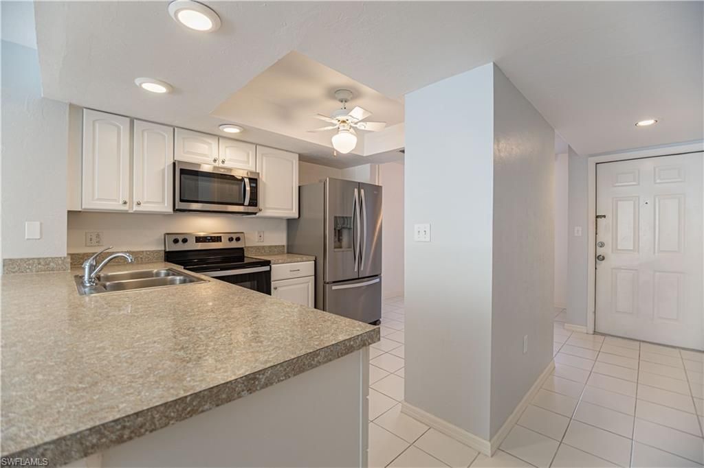 290 Naples Cove Dr, Unit 2204, Naples, FL 34110 Photo
