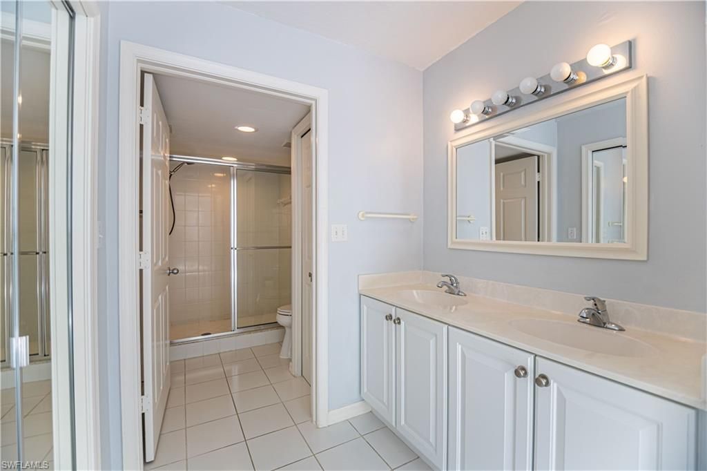 290 Naples Cove Dr, Unit 2204, Naples, FL 34110 Photo