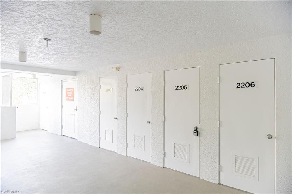 290 Naples Cove Dr, Unit 2204, Naples, FL 34110 Photo