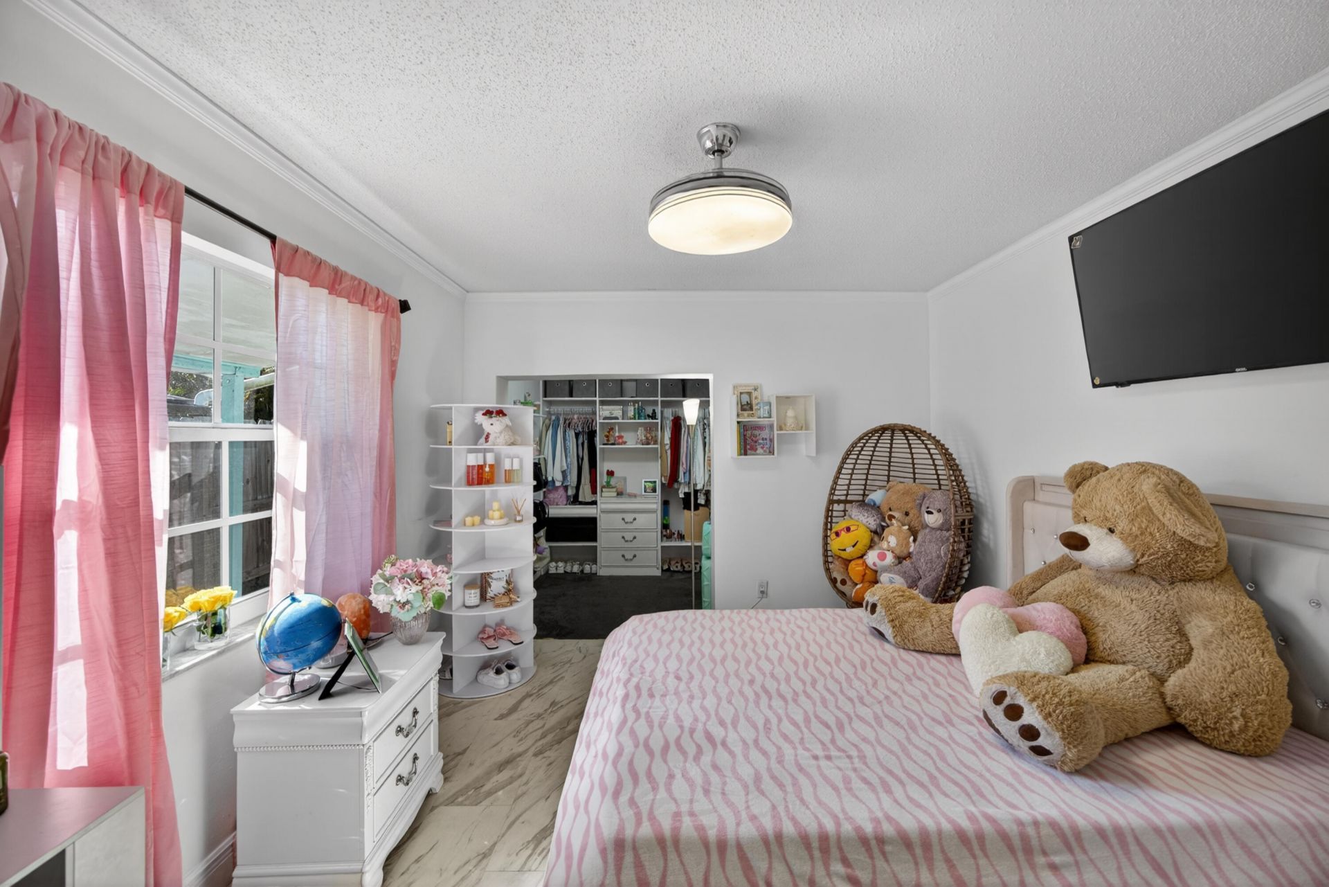 1020 Avon Road, West Palm Beach, FL 33401 Photo