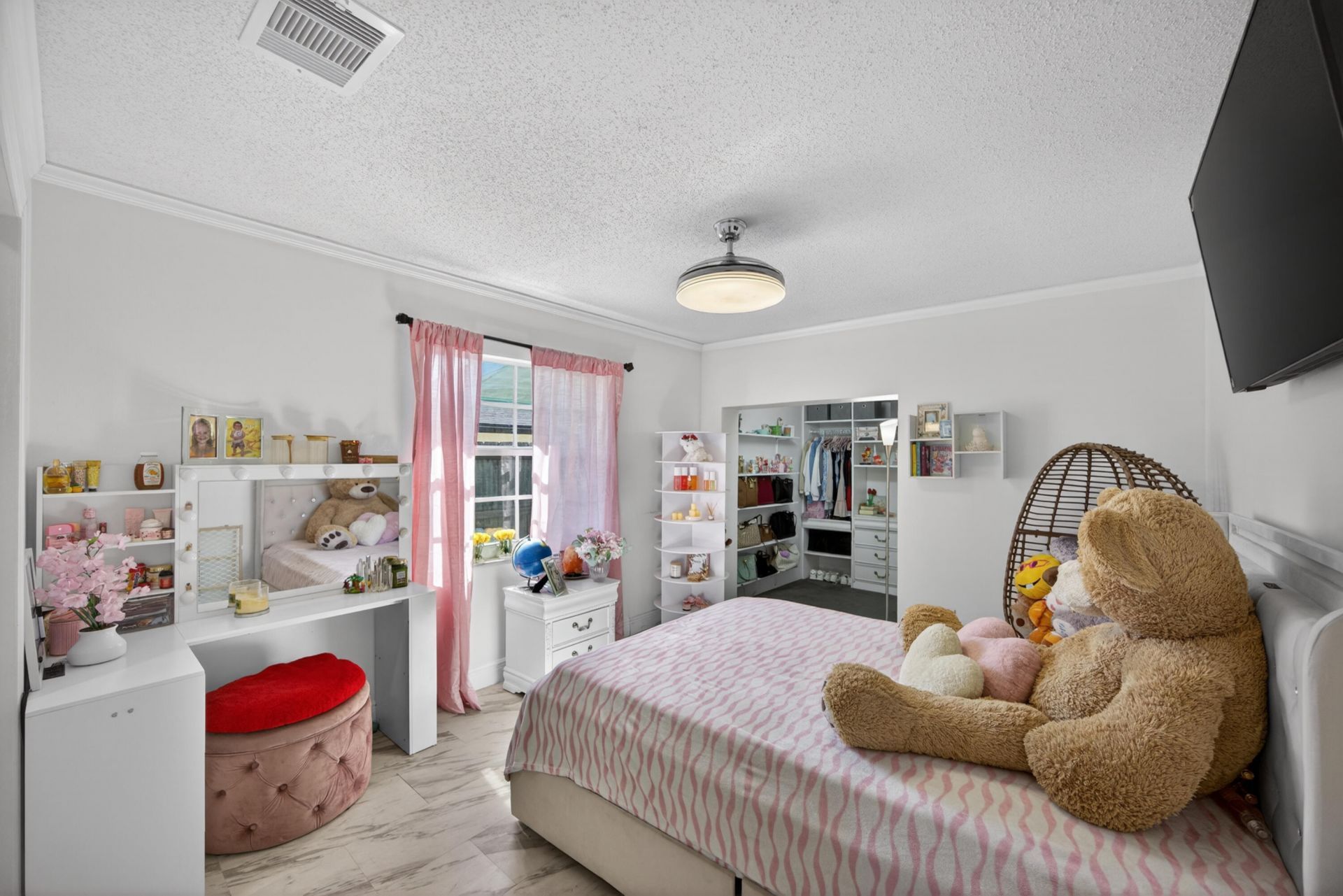 1020 Avon Road, West Palm Beach, FL 33401 Photo