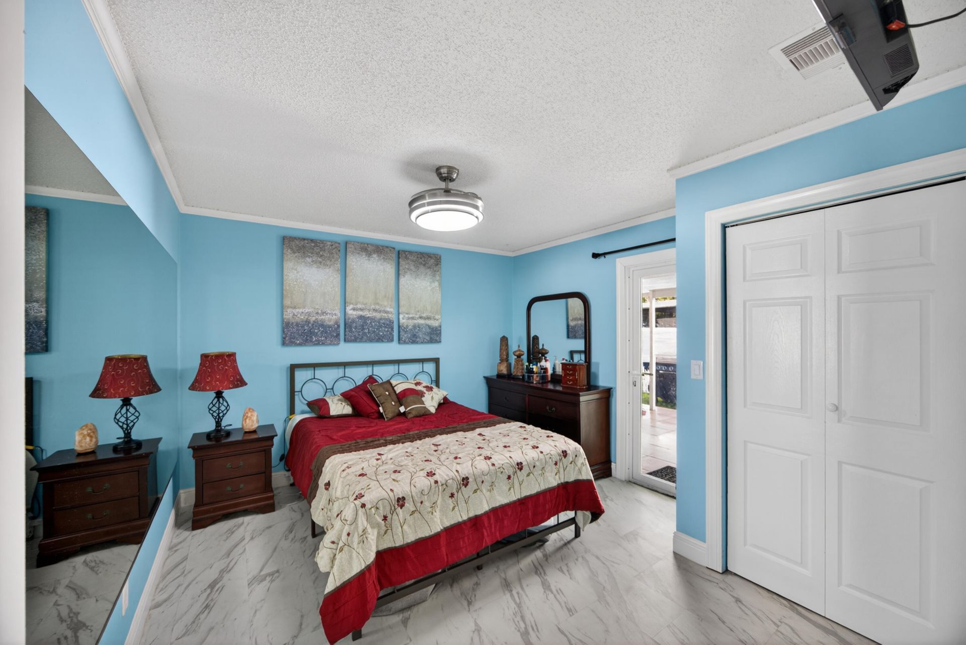 1020 Avon Road, West Palm Beach, FL 33401 Photo