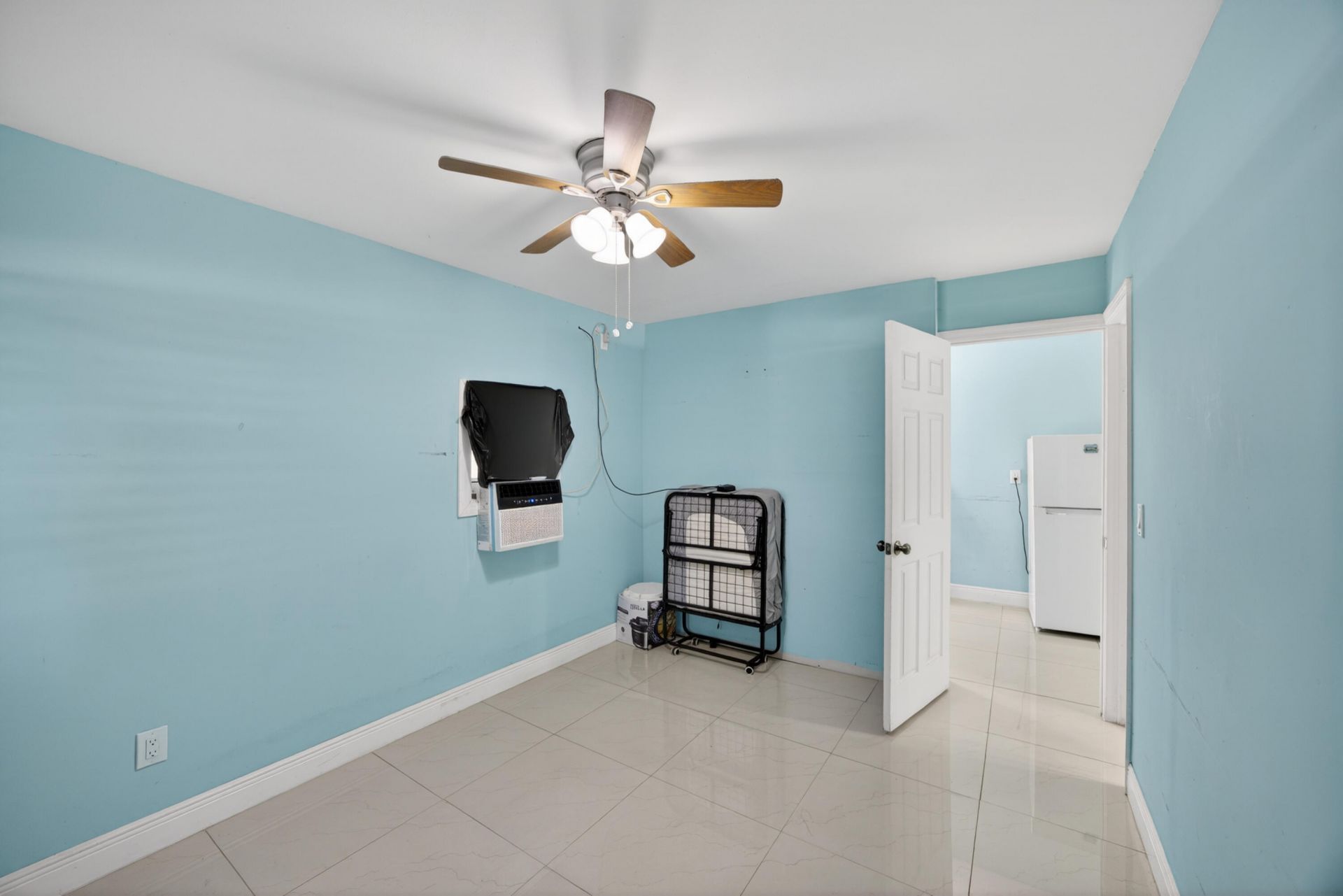 1020 Avon Road, West Palm Beach, FL 33401 Photo