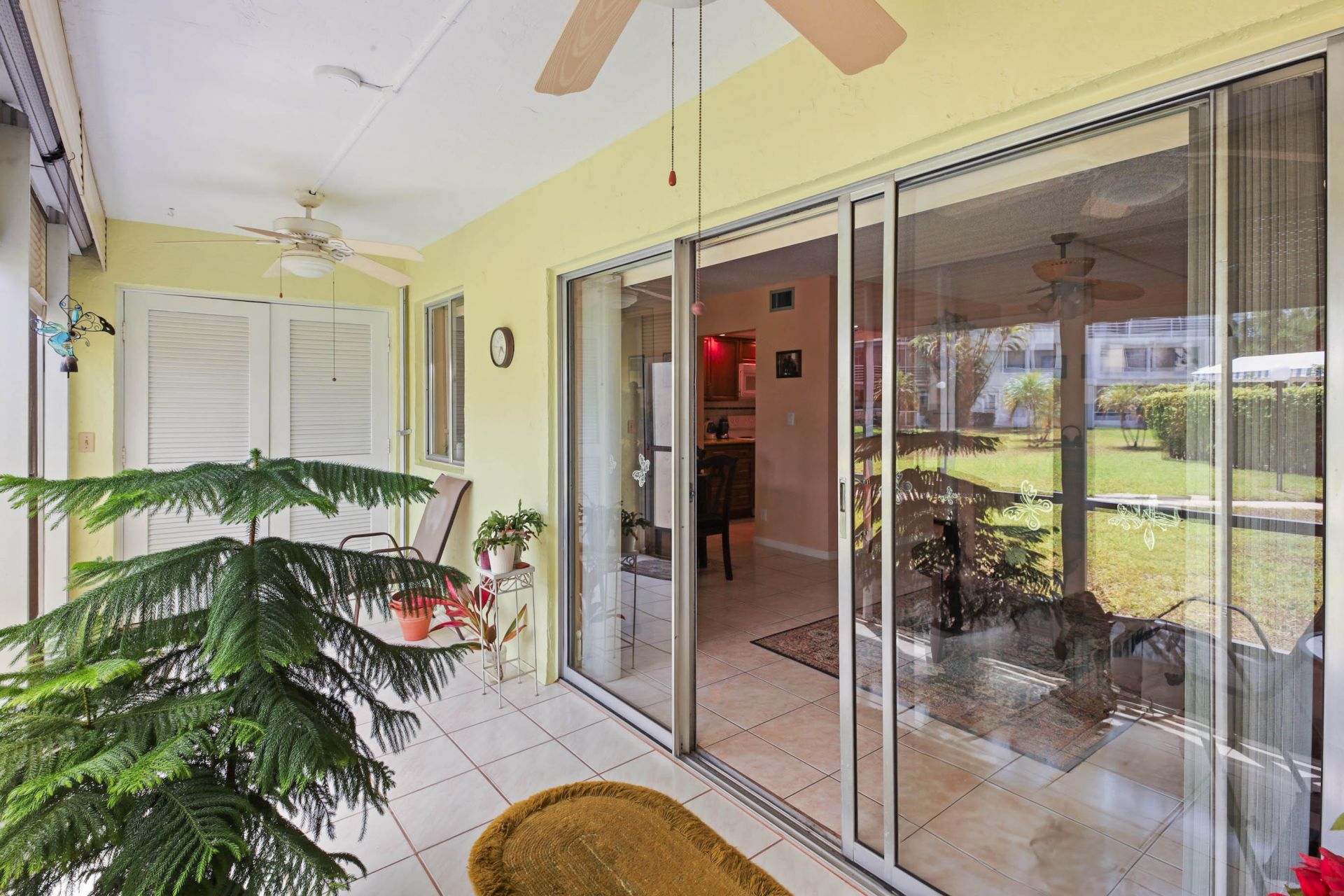 3186 Via Poinciana, Unit 110, Greenacres, FL 33467 Photo