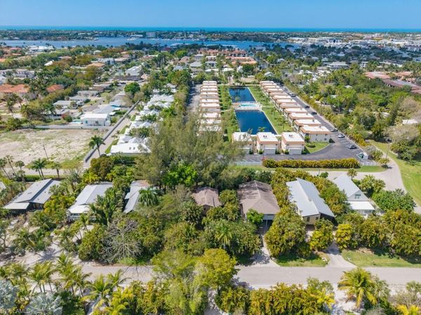 2022 Frederick ST , NAPLES, FL 34112