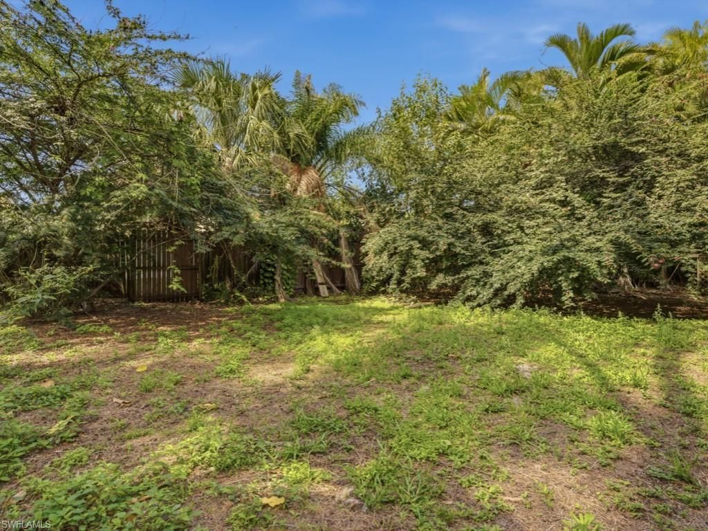 2022 Frederick St, Naples, FL 34112 Photo