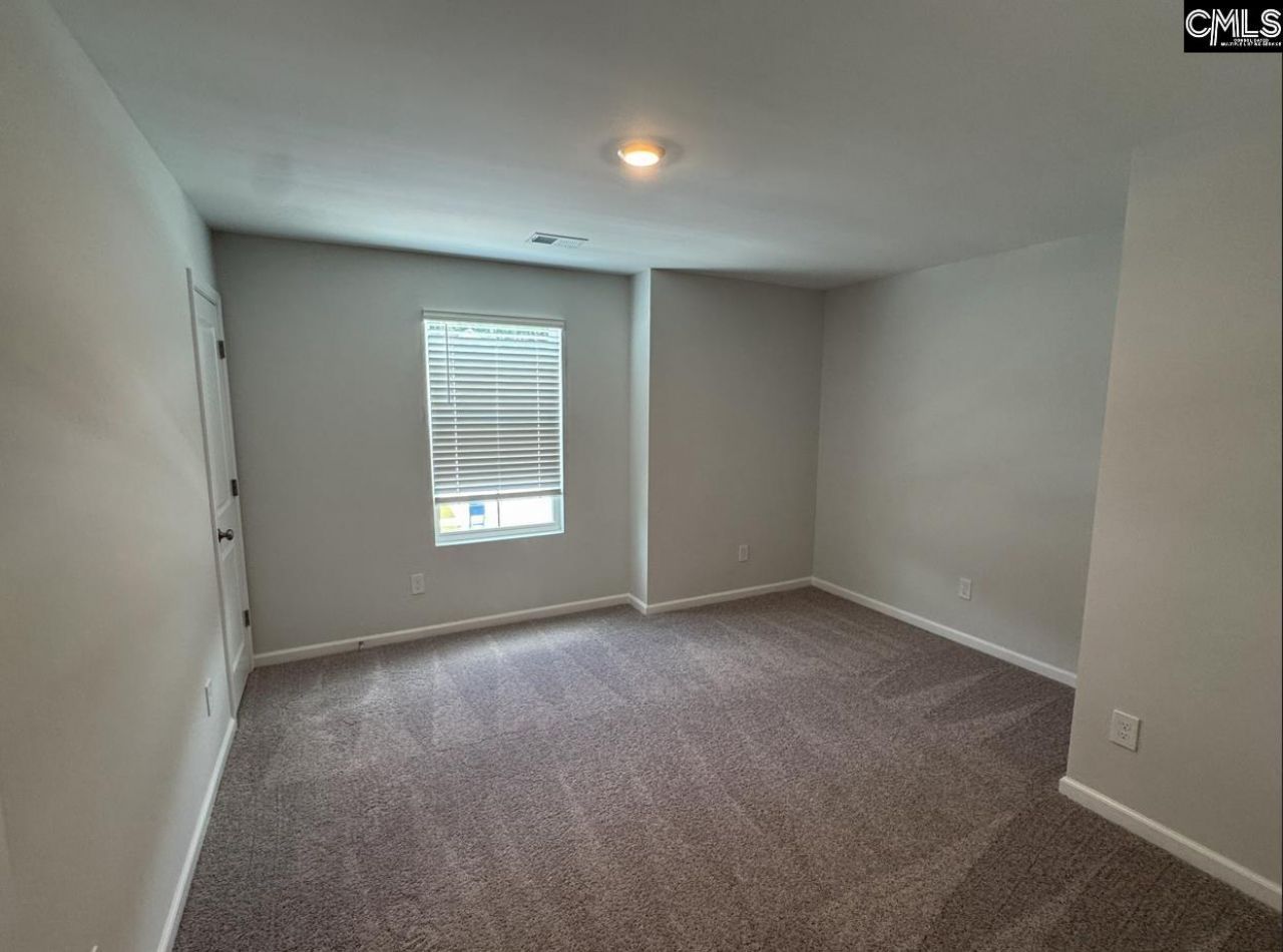 6026 Edgemont Court Photo 11