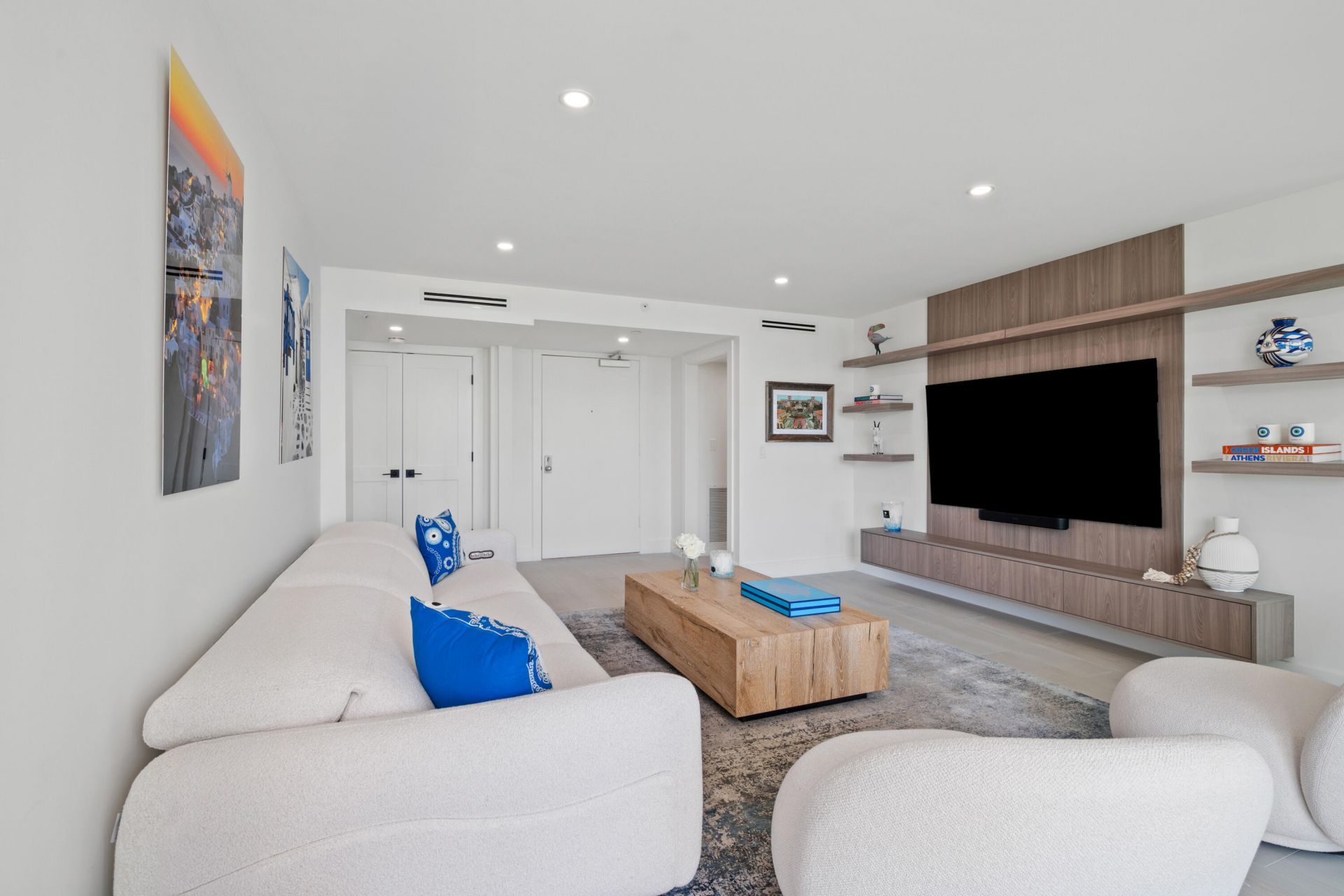 100 SE 5th Avenue, Unit 415, Boca Raton, FL 33432 Photo