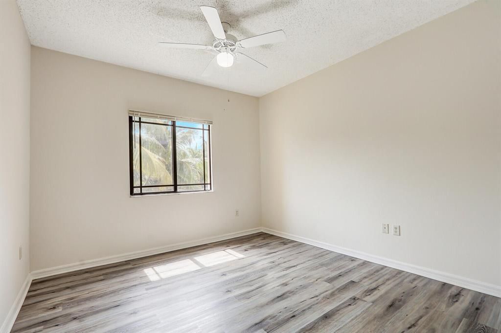 2725 Anzio Court, Unit 202, Palm Beach Gardens, FL 33410 Photo