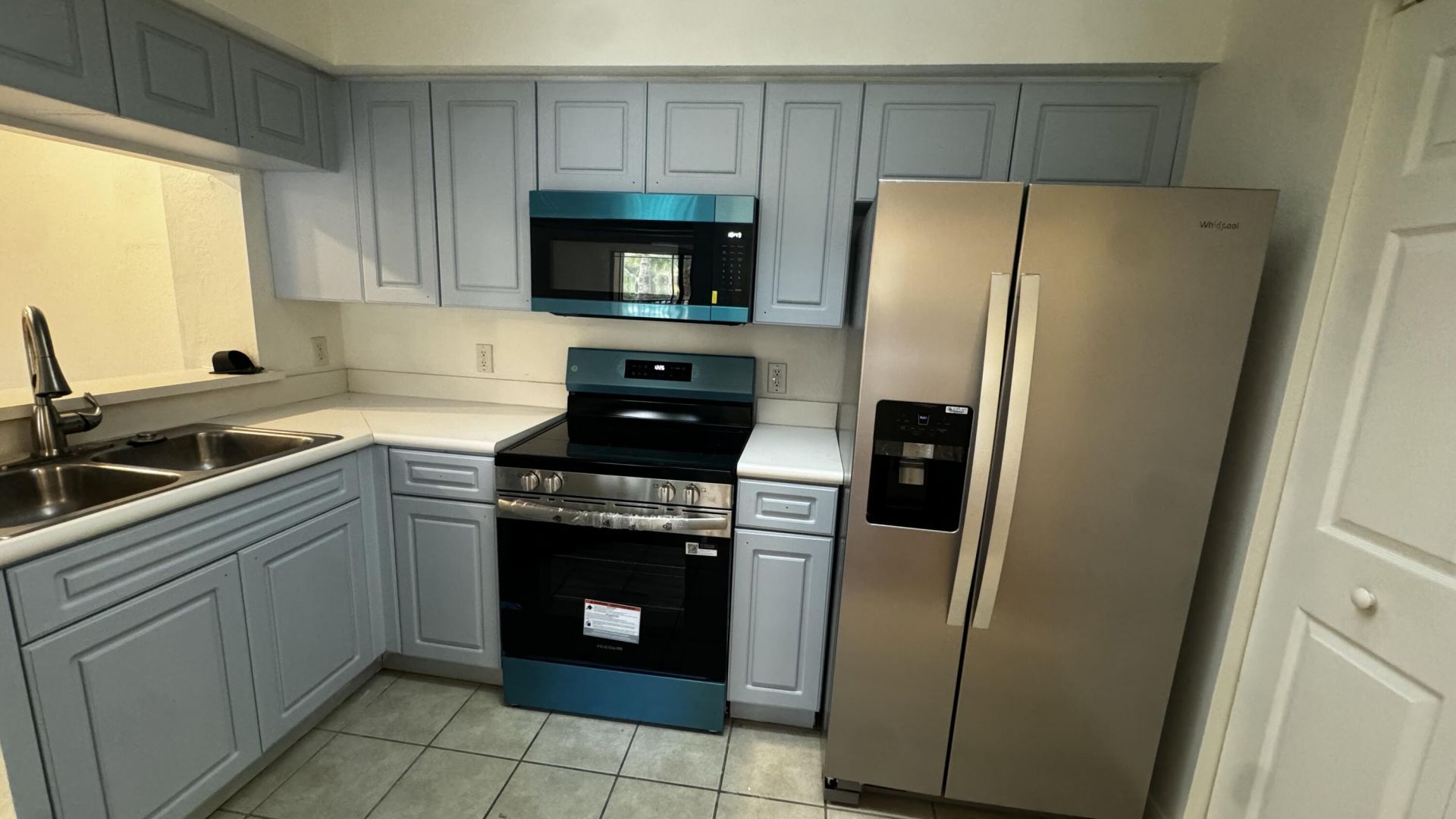 2725 Anzio Court, Unit 202, Palm Beach Gardens, FL 33410 Photo