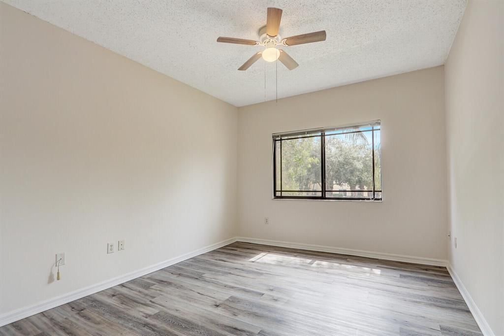 2725 Anzio Court, Unit 202, Palm Beach Gardens, FL 33410 Photo