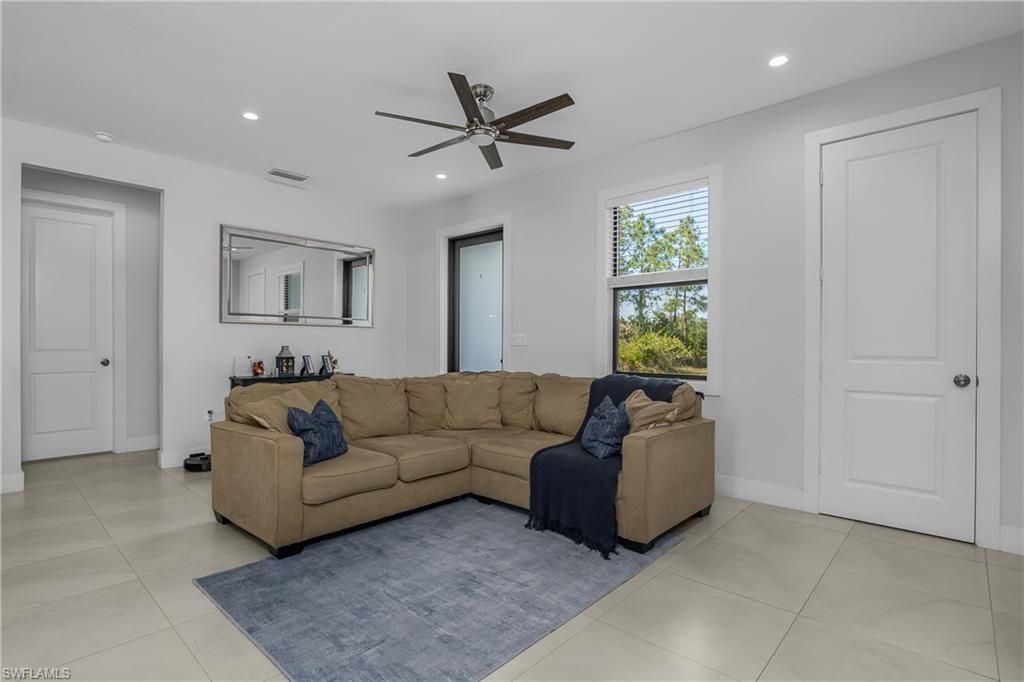 3574 50th Ave Ne, Naples, FL 34120 Photo