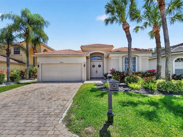7579 Via Luria , Lake Worth, FL 33467