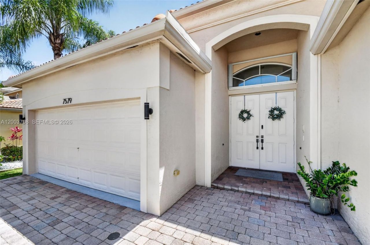 7579 Via Luria , Lake Worth, FL 33467 Photo