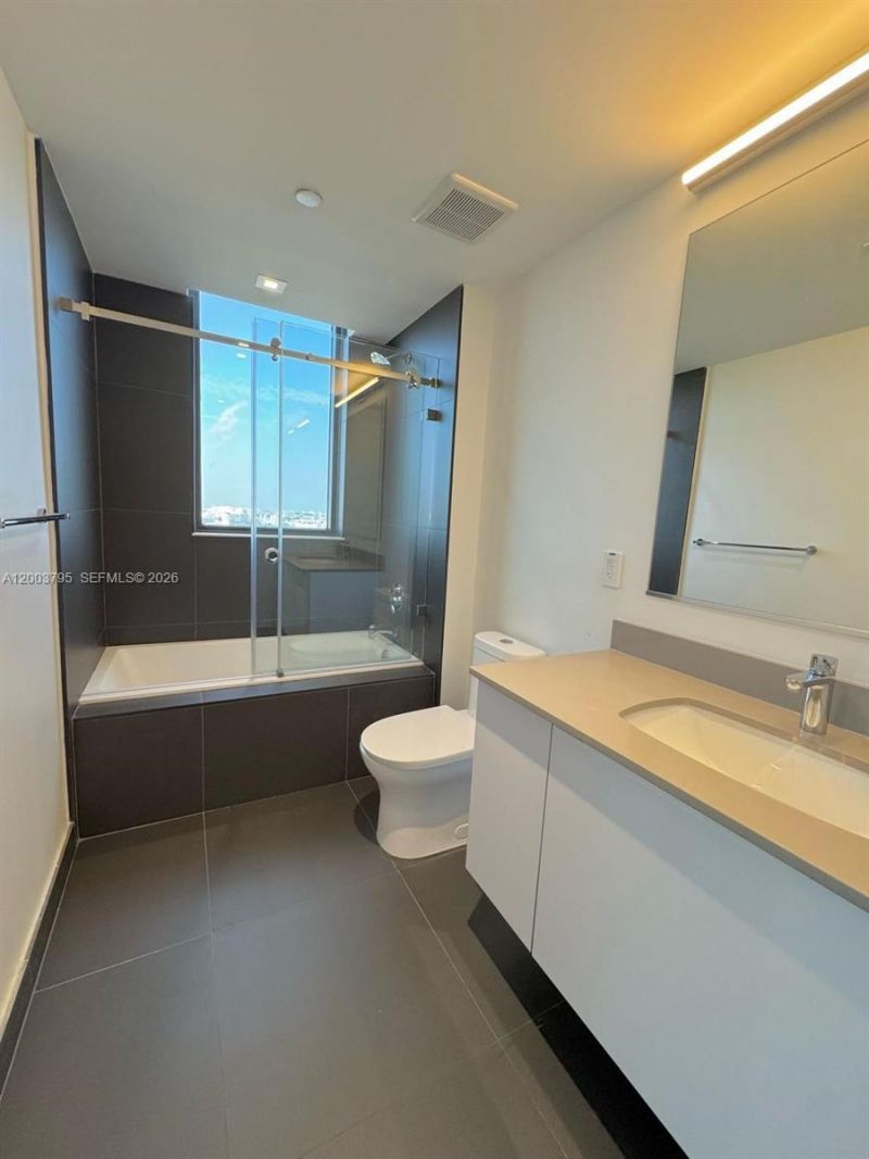 1600 NE 1st Ave, Unit 1110, Miami, FL 33132 Photo